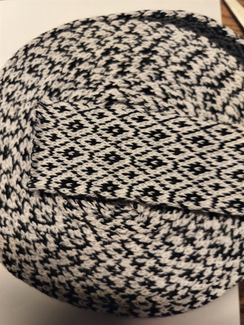 Grå-sort "Norsk" 4cm tubestrik